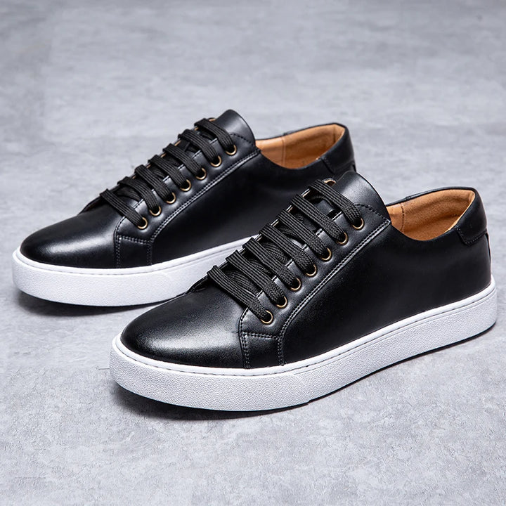 Colton Low-Top Sneaker